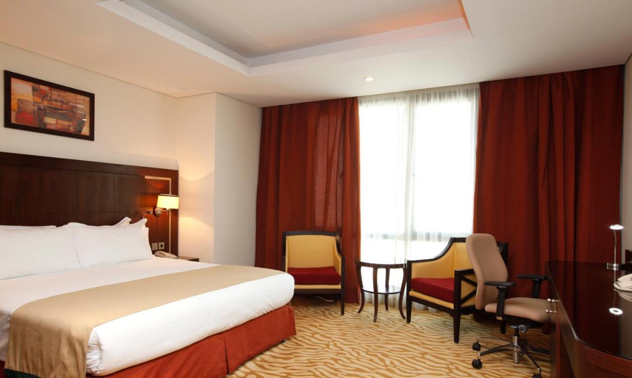 Holiday Inn Olaya By Ihg Riyadh Eksteriør bilde