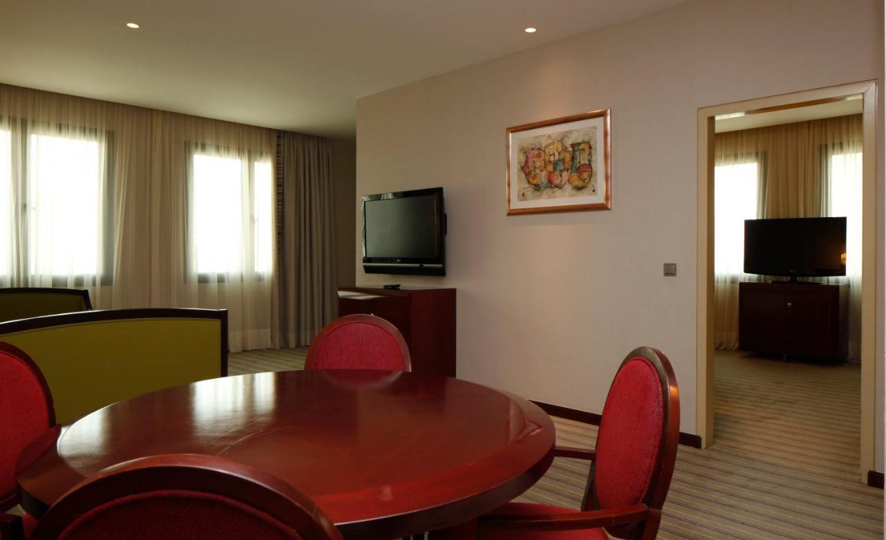 Holiday Inn Olaya By Ihg Riyadh Eksteriør bilde
